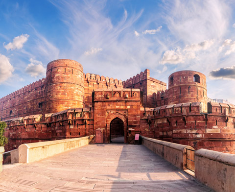 agra tourist places entry fee